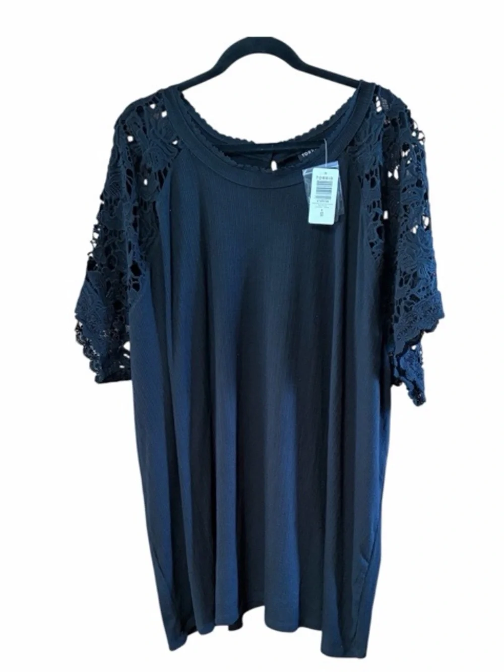 Torrid Textured Jersey Crewneck Crochet Raglan Top NWT - Picture 2 of 6